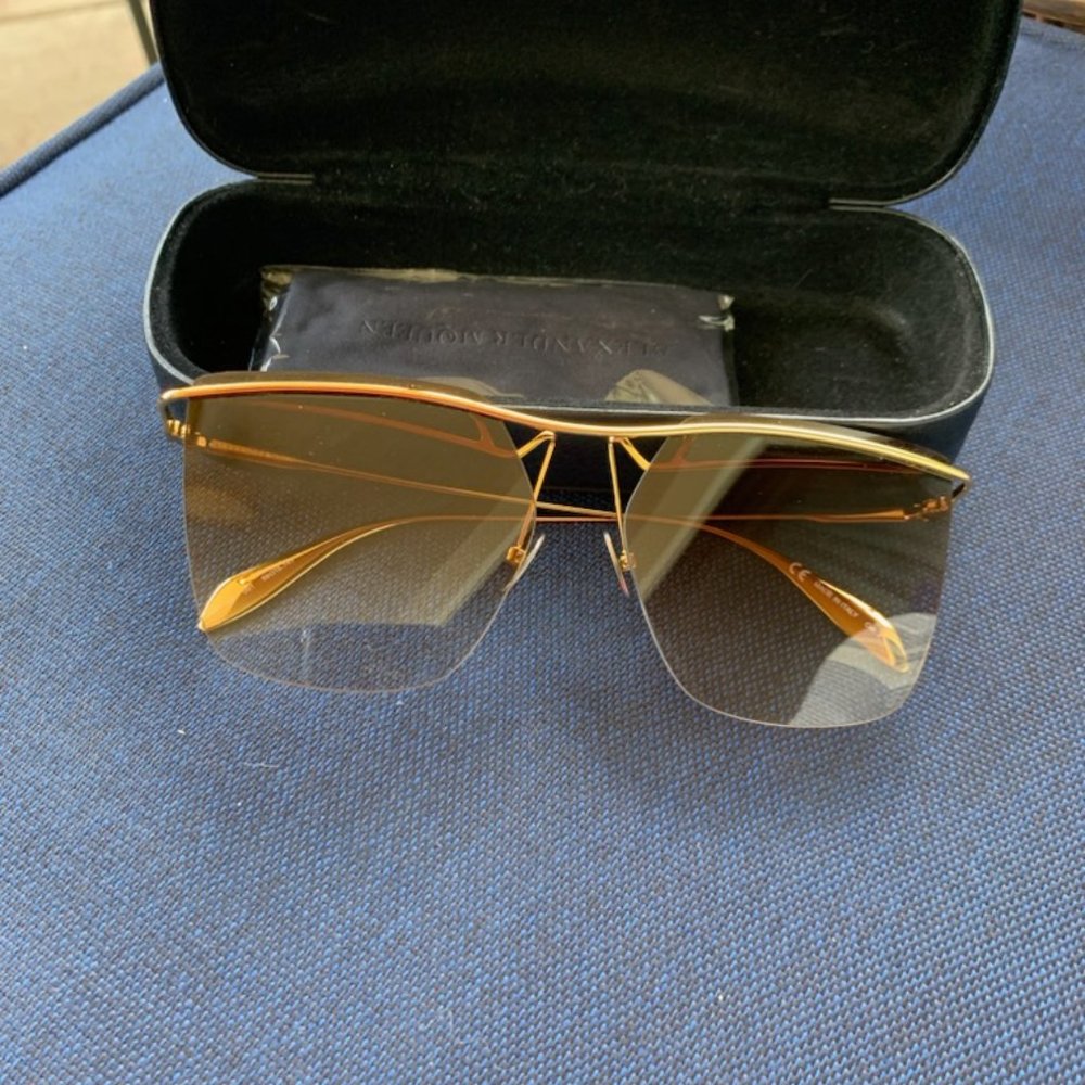 Alexander McQueen Oversized Sunglasses